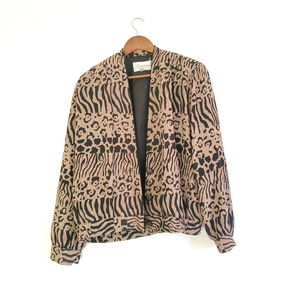 VINTAGE | Nygard Collection Leopard Cheetah Print Single Breasted Blazer (8)